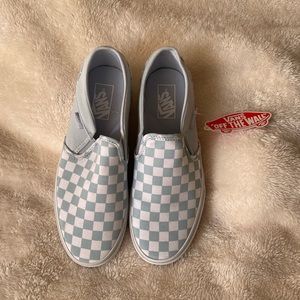 NWT Vans